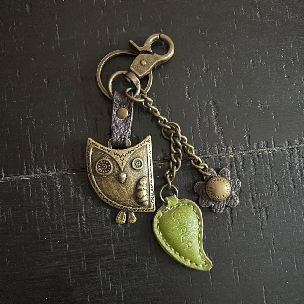 Hoohoo Owl Flower Leaf Chala Charming Key Chain Novelty Leather - Picture 2 of 6